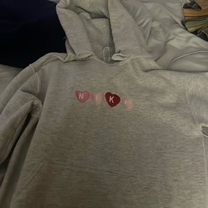 nike cropped hoodie, slit hood no string in hood